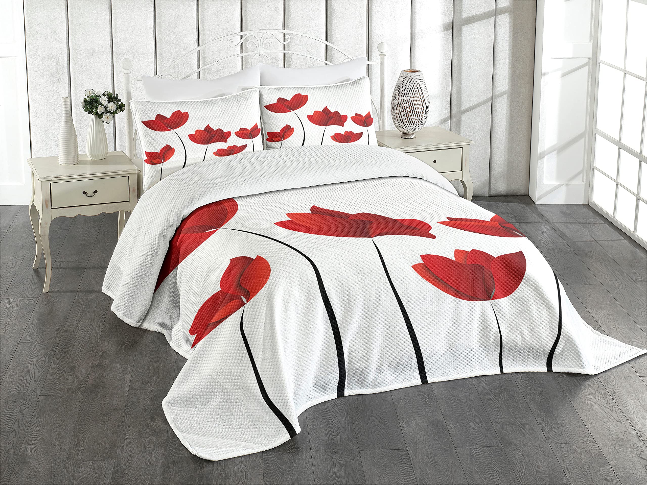 ABAKUHAUS Floral Bedspread Set, Vivid Rose Flower Petal, Decorative Quilted 3 Piece Coverlet Set with 2 Pillow Shams, Vermilion White