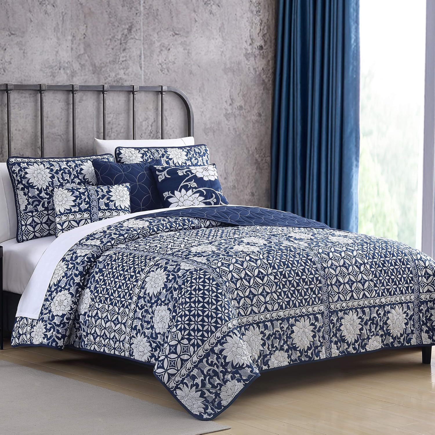 Pacific Coast Textiles 6-Piece Zion Quilt Set, King, Denim