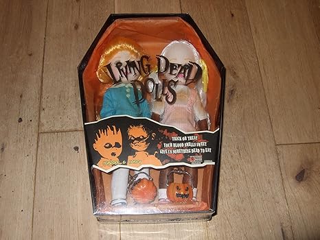 living dead dolls hemlock and honey