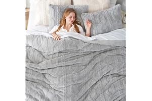 Cozy Bliss Fluffy King Size Comforter Set Light Grey, Jacquard Boho Texture Sherpa Bed Set, Ultra Soft Thick Bedding Set for Winter, 3 Pieces, 1 Fuzzy Comforter & 2 Pillow Shams