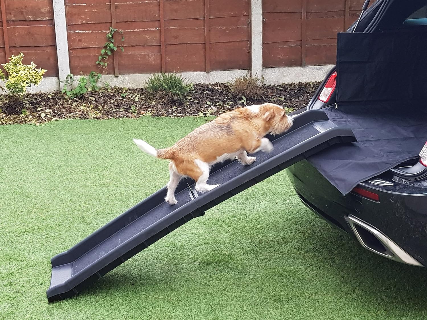 MP Essentials Foldable Portable Heavy Duty Car Access Dog Ramp for