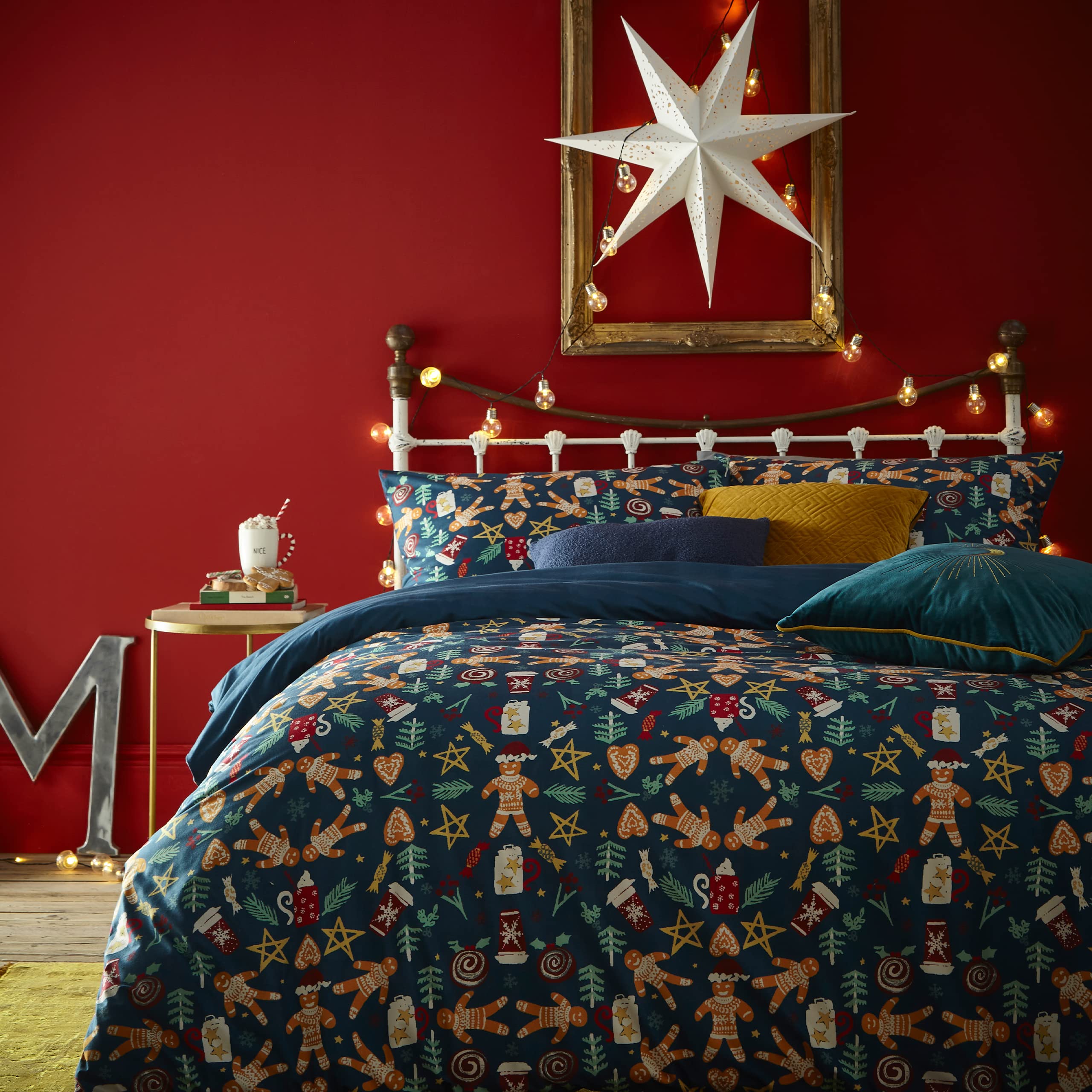 furn. Yuletide Treats Duvet Cover Set, Navy, Double