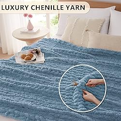 L'AGRATY Chunky Knit Blanket