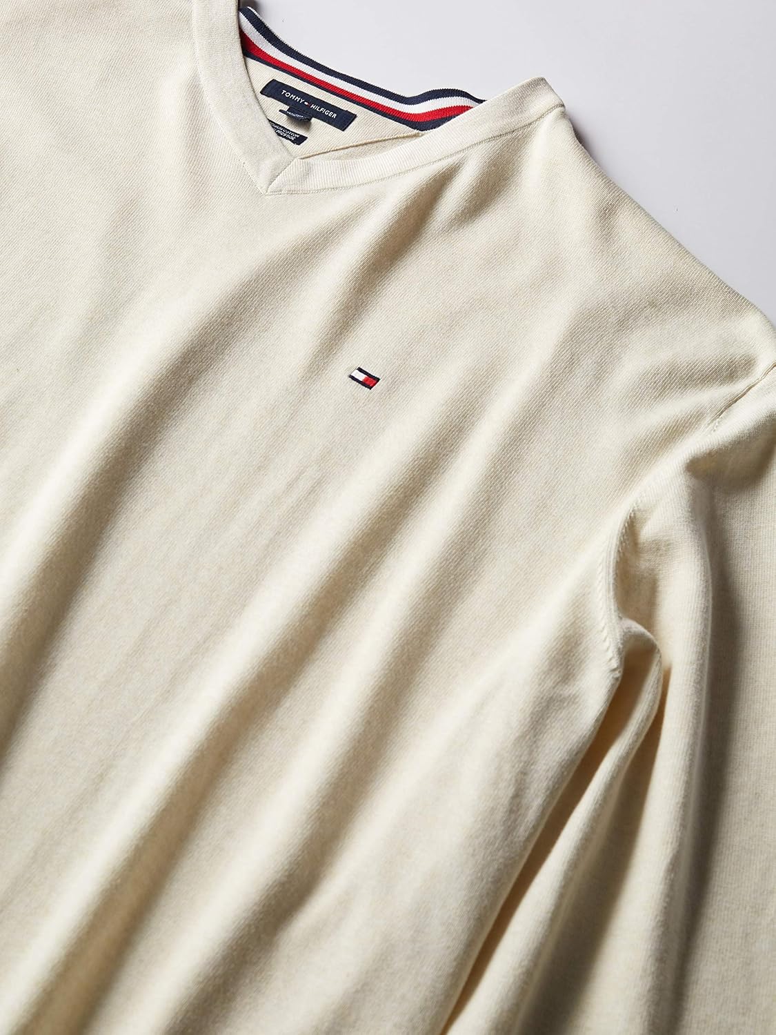 tommy hilfiger jumper universal store