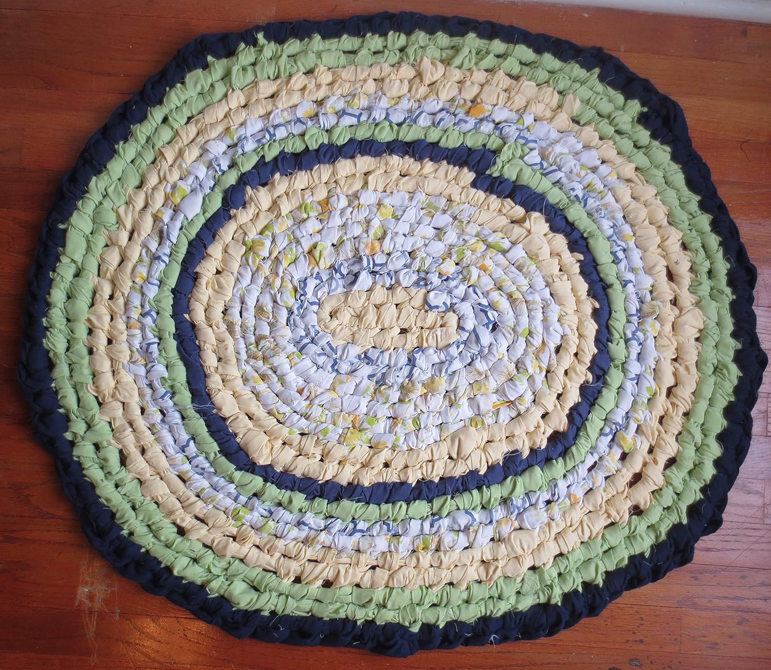 Amish Knot Rug 38" x 34" Handmade