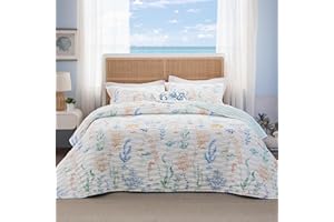 Bedsure Coastal Quilt Bedding - King Size Reversible Summer Beach Quilt Bedding, Lightweight Ocean Bedspread, Underwater World Parttern Coverlet for All Seasons (106"x96")