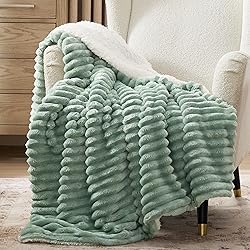 Bedsure Sherpa Throw Blanket for Couch - Super Soft