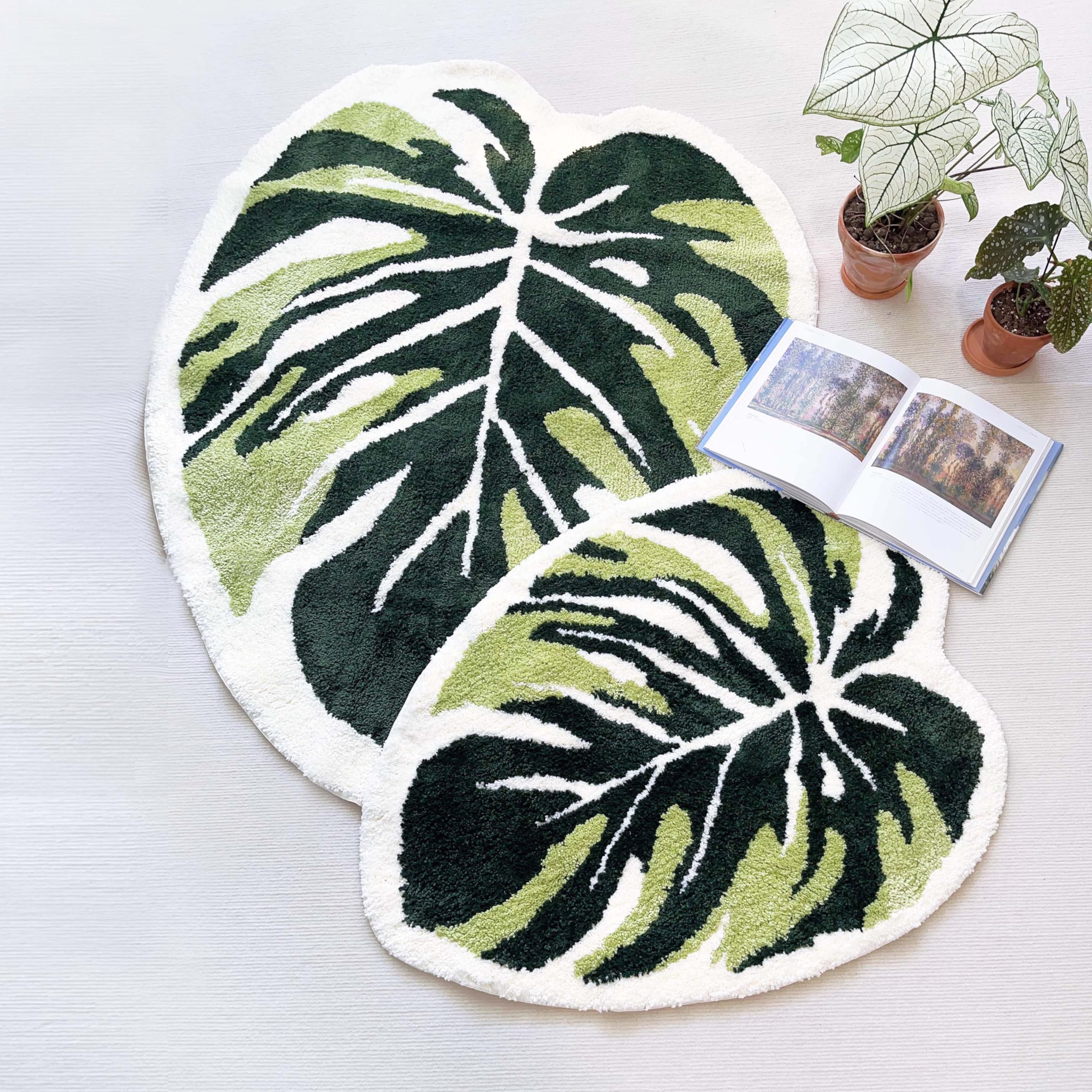 THRILRUG 70×92cm Monstera Leaf Area Tufted Rugs Non Slip Bath Mat Tufted Rug,Ultra Soft Washable Children Play Plant Leaves Shaped Kids Pets Floor Mat Carpet for Bedroom,Living Room Green