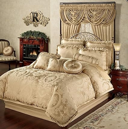 Amazon Com J Queen Exclusives Corsica Comforter Set Gold Home