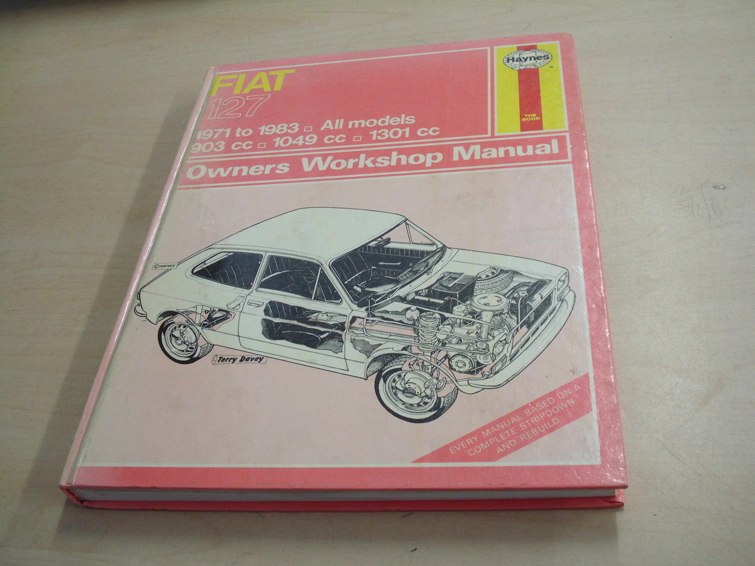 Fiat 127 1971-83 Owner's Workshop Manual (Service & repair manuals)  Hardcover – Import, 1 Feb 1985