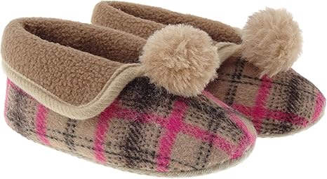 granny slippers with pom pom