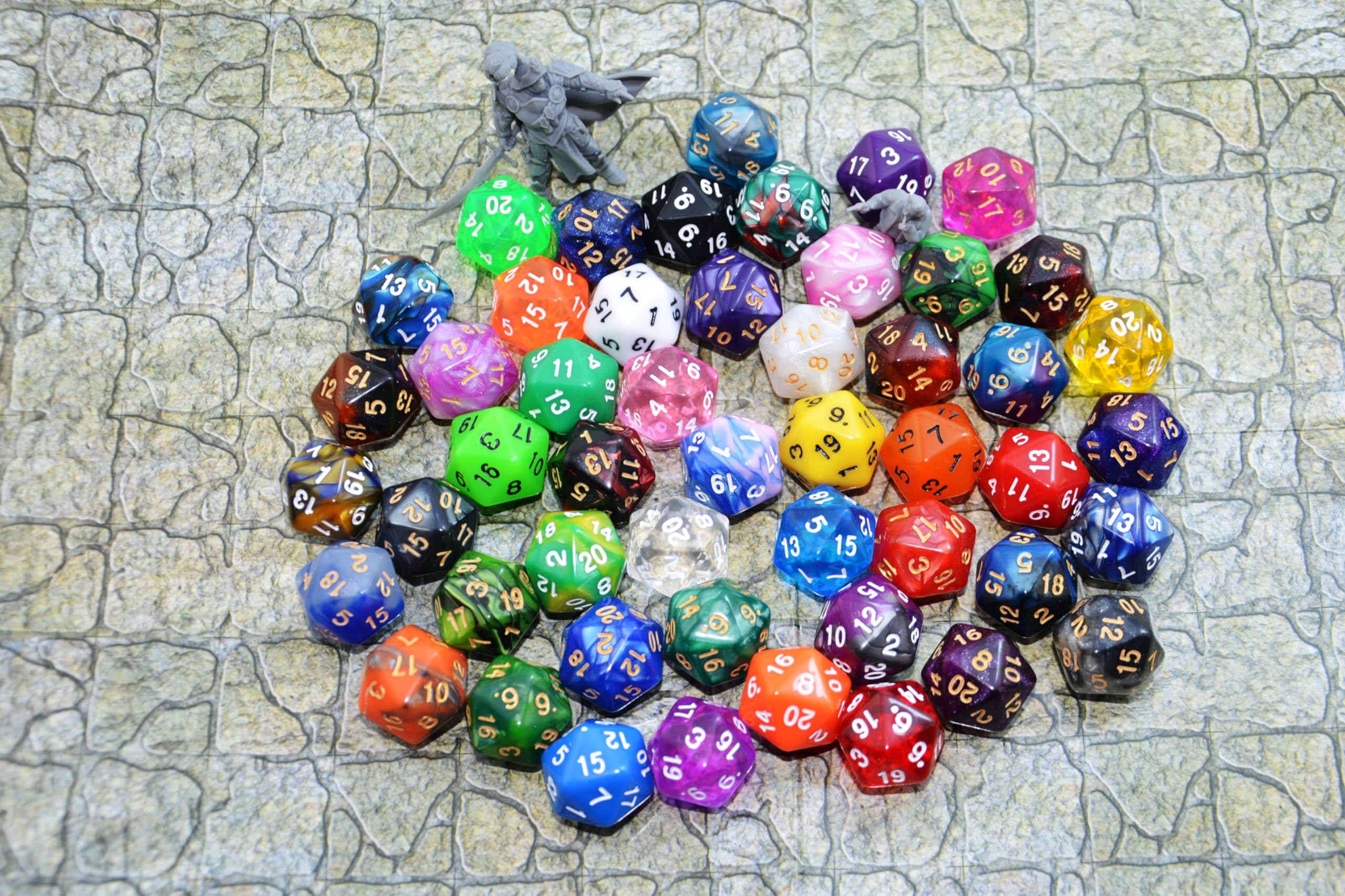 SmartDealsPro 50-Pack D20 20 Sided Dice Polyhedral Dice with Pouch for DND RPG MTG Table Game (D20, Mix Color)