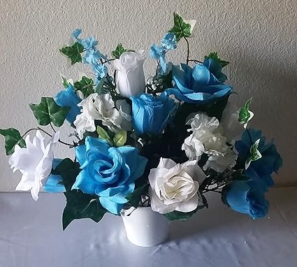 Bridalweddingbouquets Malibu Blue White Rose Hydrangea Table