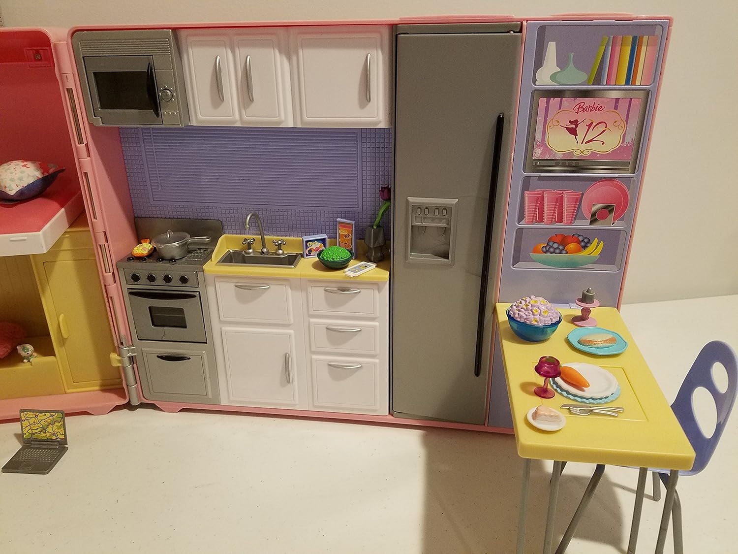 Barbie HOT TUB PARTY BUS Vehicle 