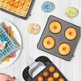 Giles & Posner 3 in 1 Mini Treat Maker 16 Cake Pops 4 Doughnuts Purple view 7