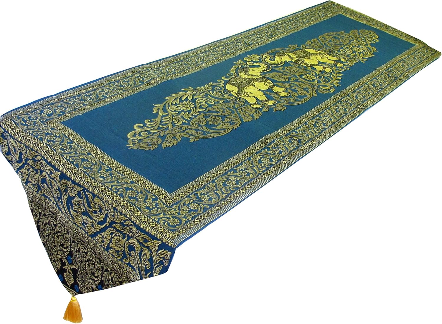 Best christmas table runner 20×80 inches