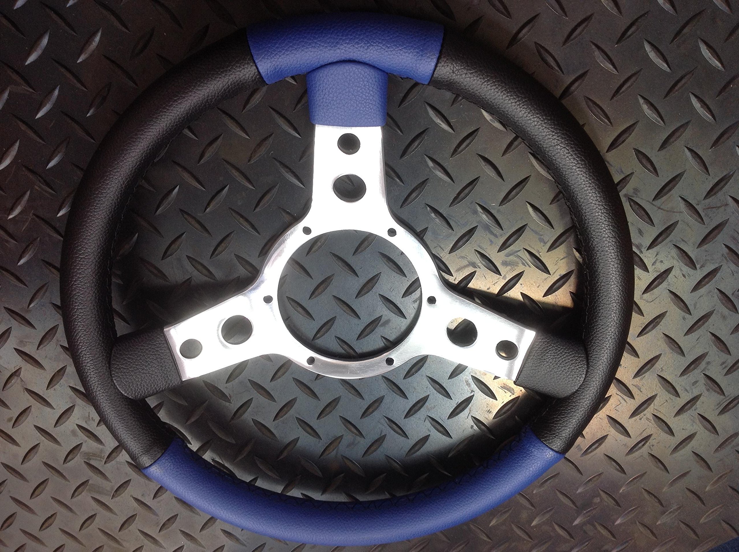 Mountney 33SPVBE/ES Polished Center Semi - Dished 3 Spoke, Black and Blue Vinyl