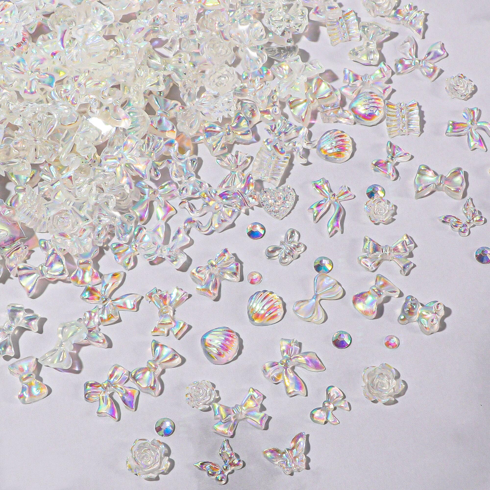3D Nail Charms,400PCS Multi Shapes Flower Flower Bow Bear Moon Heart Nail Art Charms Nail Rhinestones Charms,Resin Nail Charms for Nail Art Decorations DIY Crafts Jewelry Accessories (Aurora)