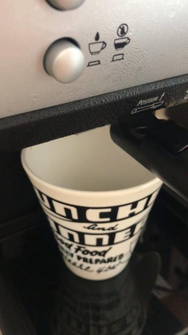 Hamilton Beach 40715 Cafetera Espresso Dos Tazas Color Negro/Plata