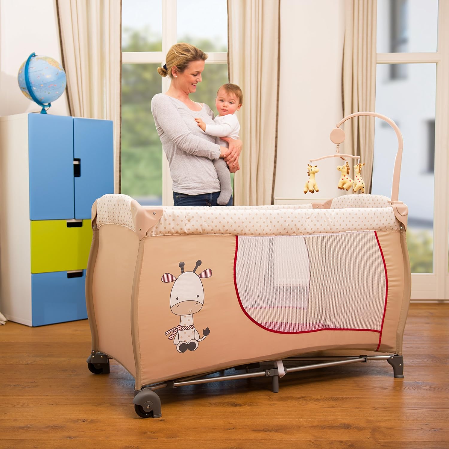 hauck babycenter travel cot