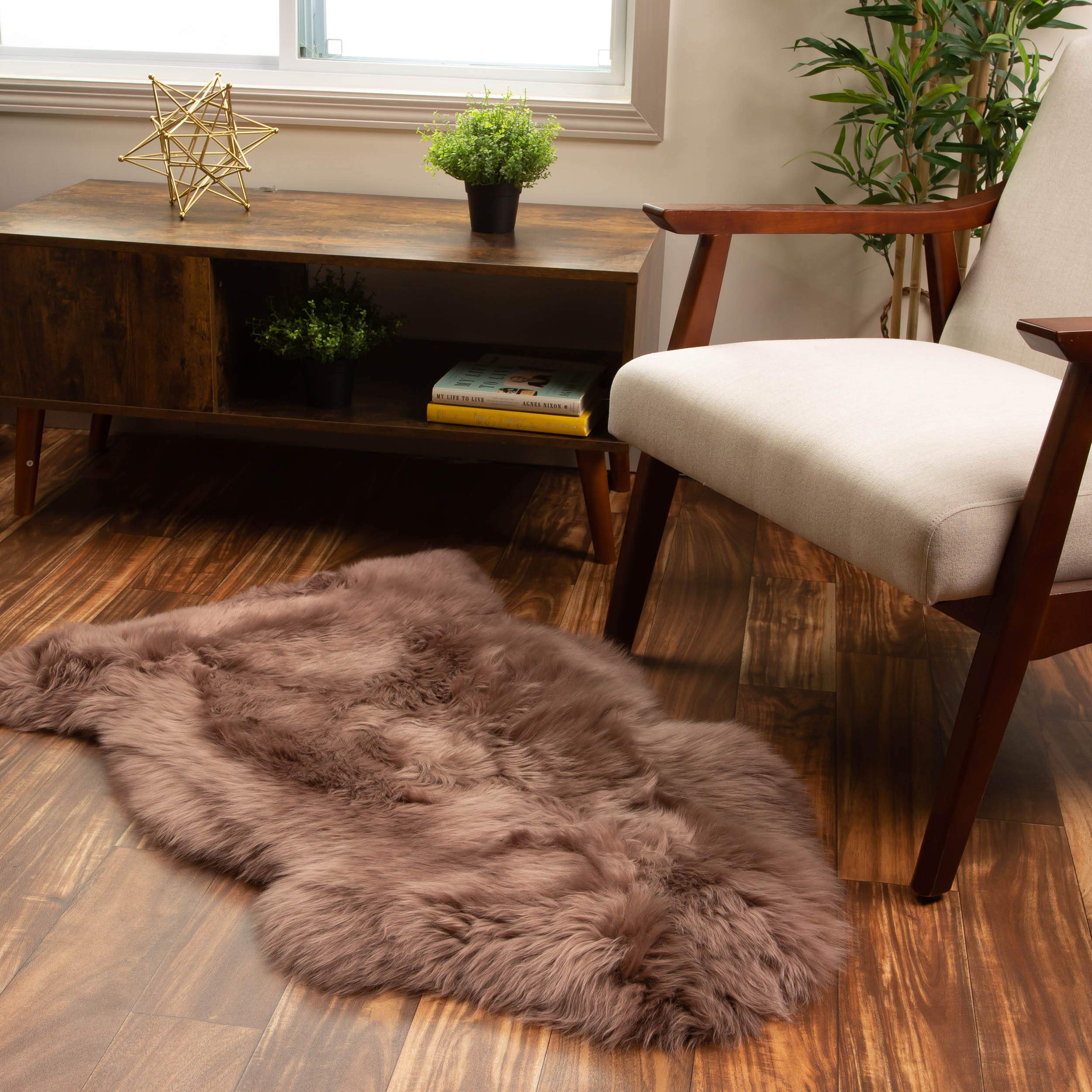 Photo 1 of Super Area Rugs Buff Tan Sheepskin Rug Genuine Single 2x3ft Pelt Fluffy Fur Seat Cushion and Chair Cover