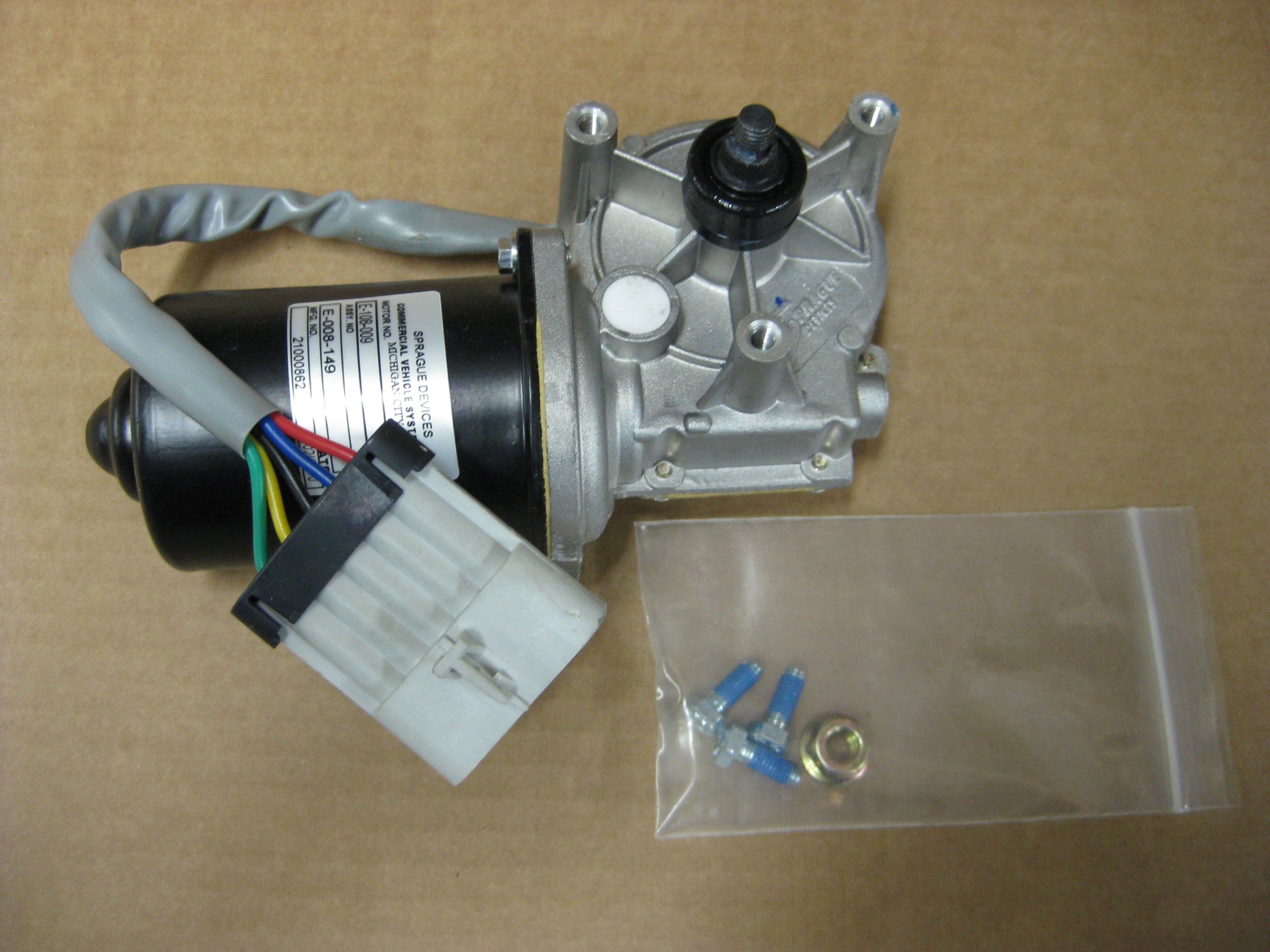 Replacement Parts Automotive Wiper Volvo Truck 85124575 Windshield