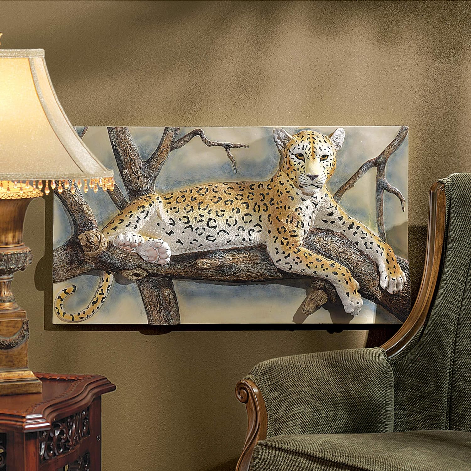 Big cat Toscano the Leopards resting brand