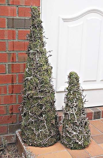 Homeclassics Großer 90 cm Hoch Weiden Kranz in Form Einer Pyramide Pyramidenbaum Kegelbaum Kranz Moos Garten Deko