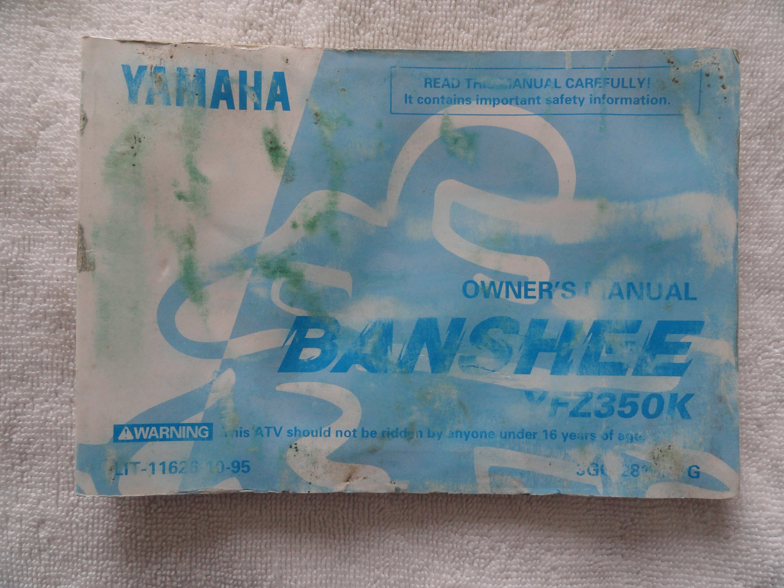 1997 1998 Yamaha Banshee YFZ350 Owners Manual YFZ 350 K Paperback – 1997