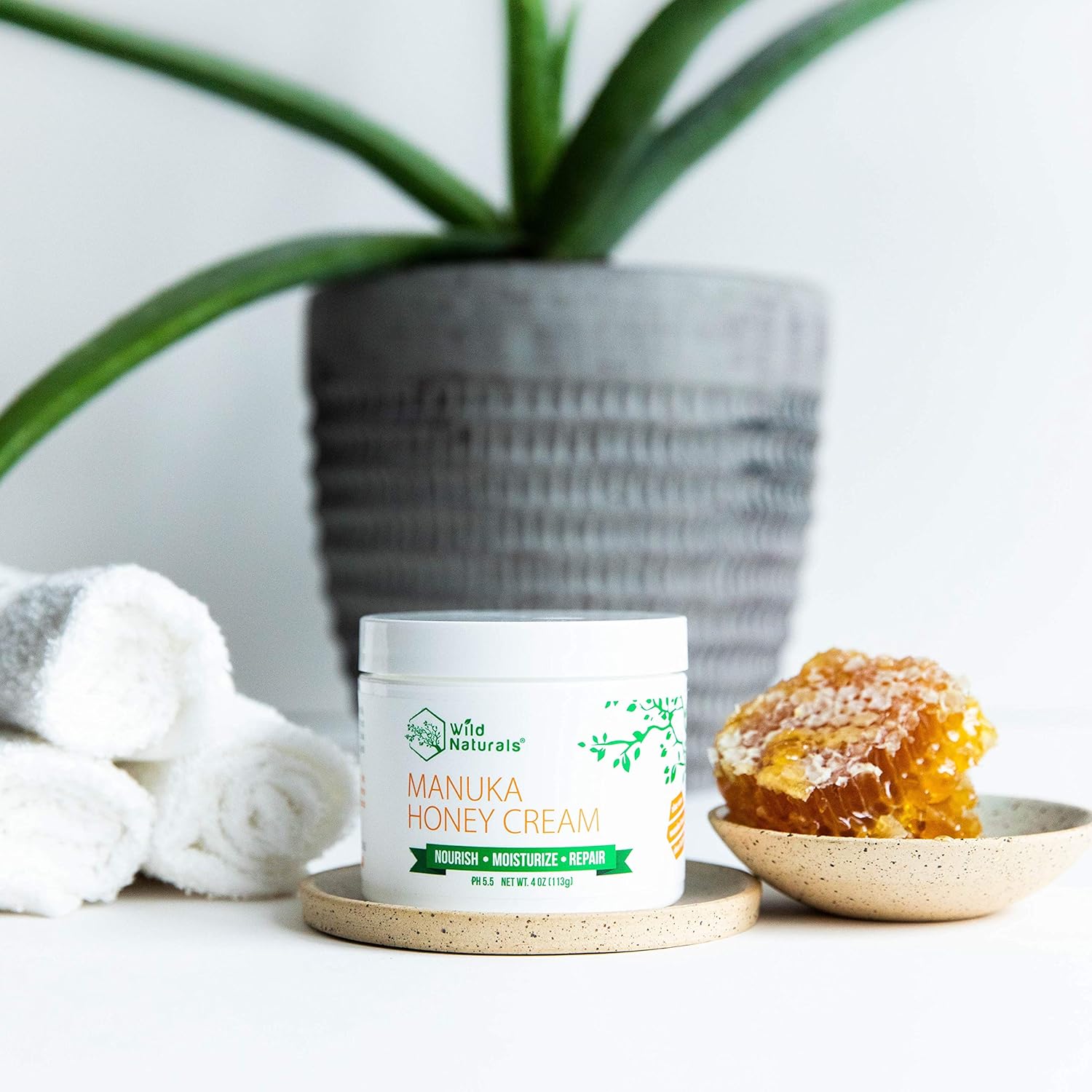 Manuka Honey Healing Eczema Cream : Aloe Vera + Shea Butter + Coconut Oil + Hemp Seed Oil Anti Itch Natural Moisturizer Face and Body Lotion for Dry Skin Dermatitis Psoriasis Rosacea Sunburn Relief: Health & Personal Care