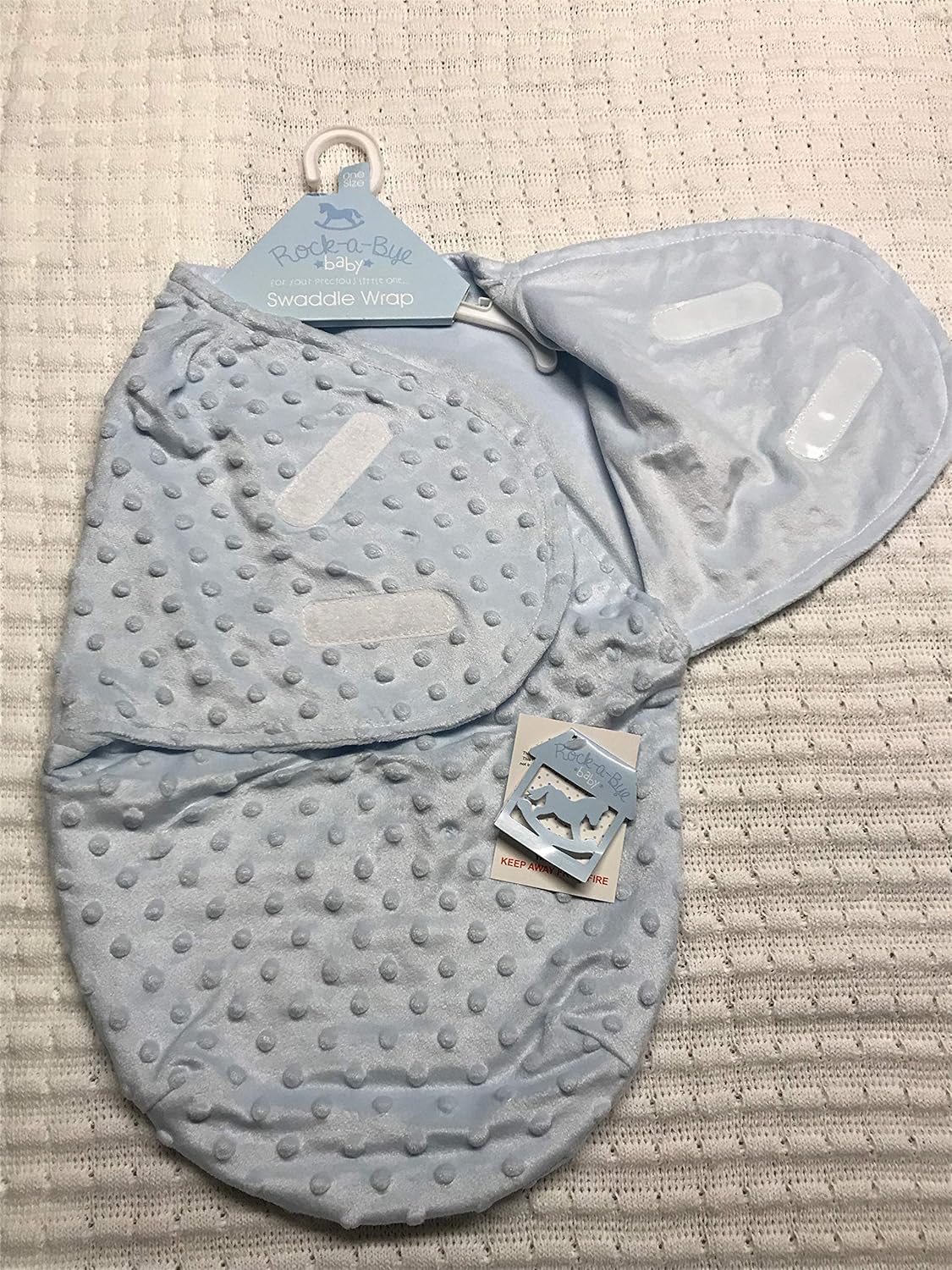 La Chambre De Bebe Rock A Bye Baby Swaddle Rap Couverture Demmaillotage By Frimousse Matelas Et Linge De Lit Couvertures D Emmaillotage