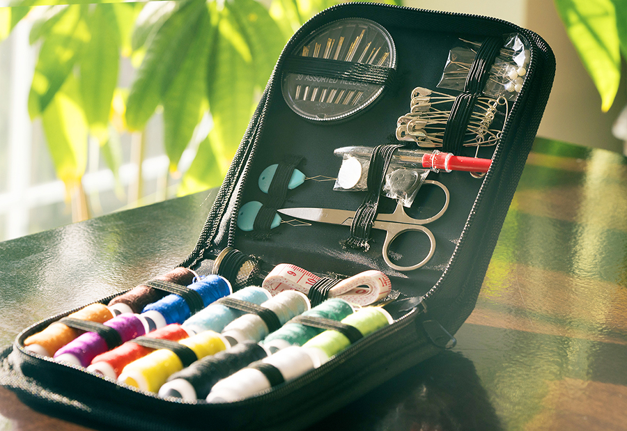 6 SEWING+KIT+Emergency+Clothing+Accessories