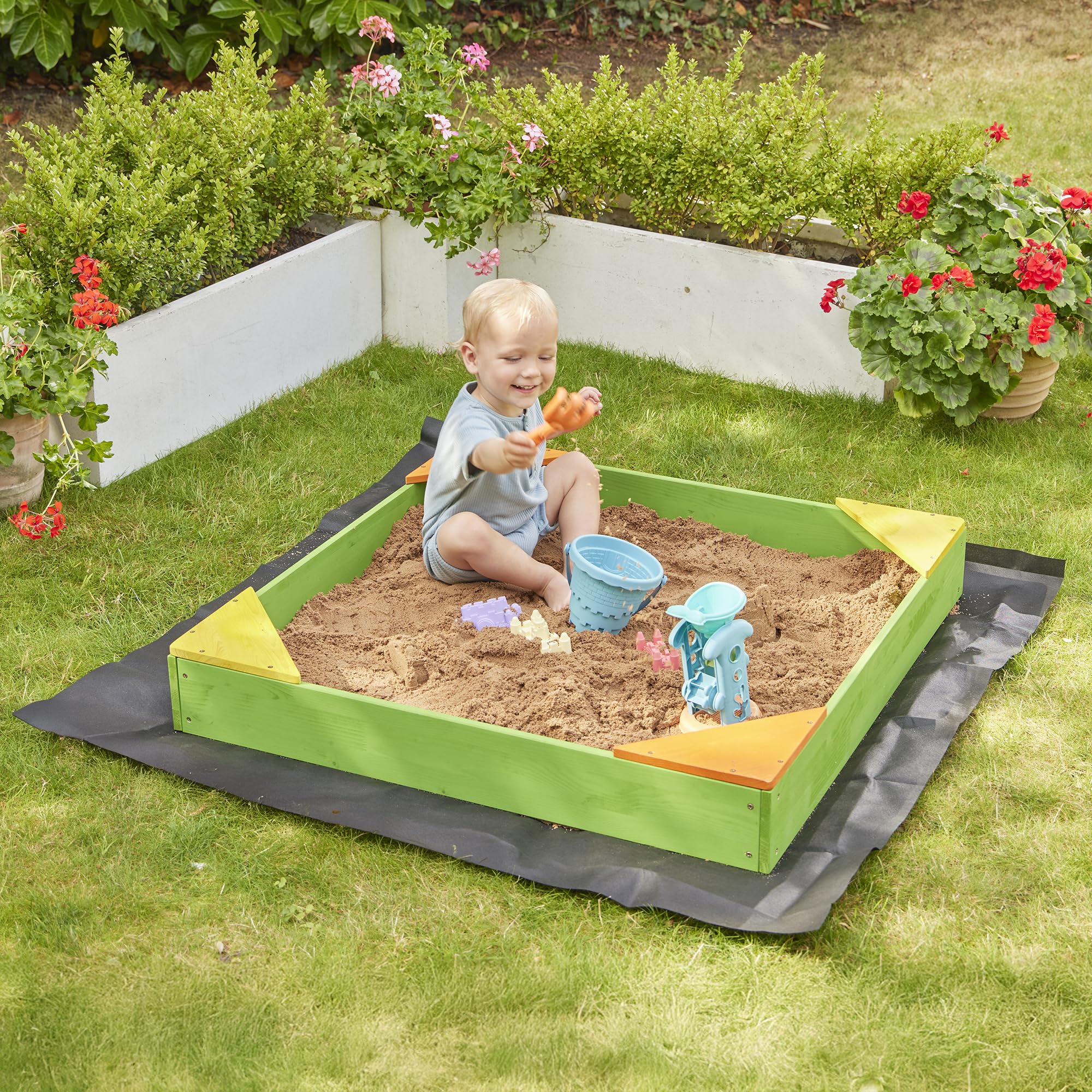 Liberty House Toys Children's Basic Sandpit with Cover