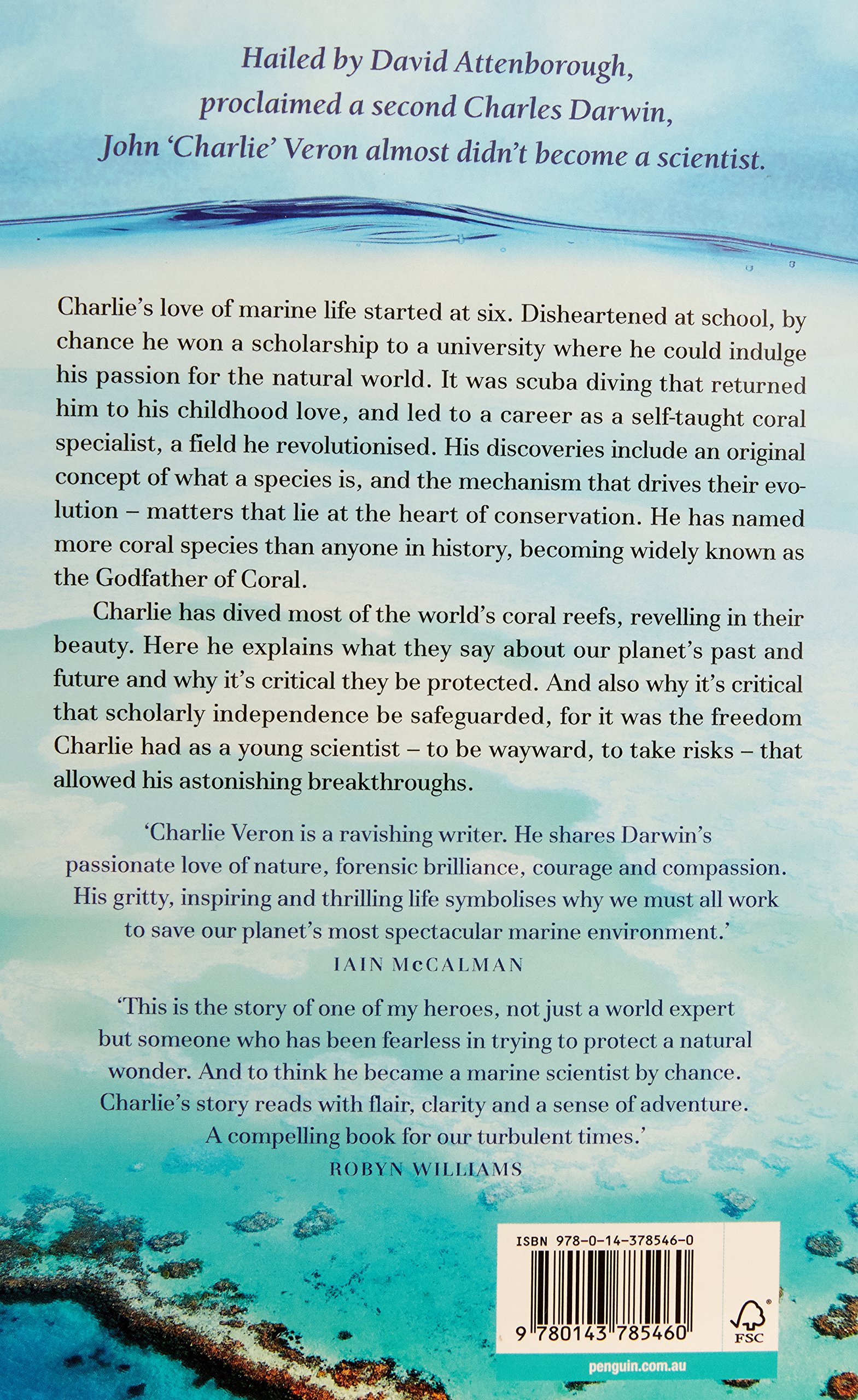 A Life Underwater Amazon Co Uk Charlie Veron 9780143785460 Books