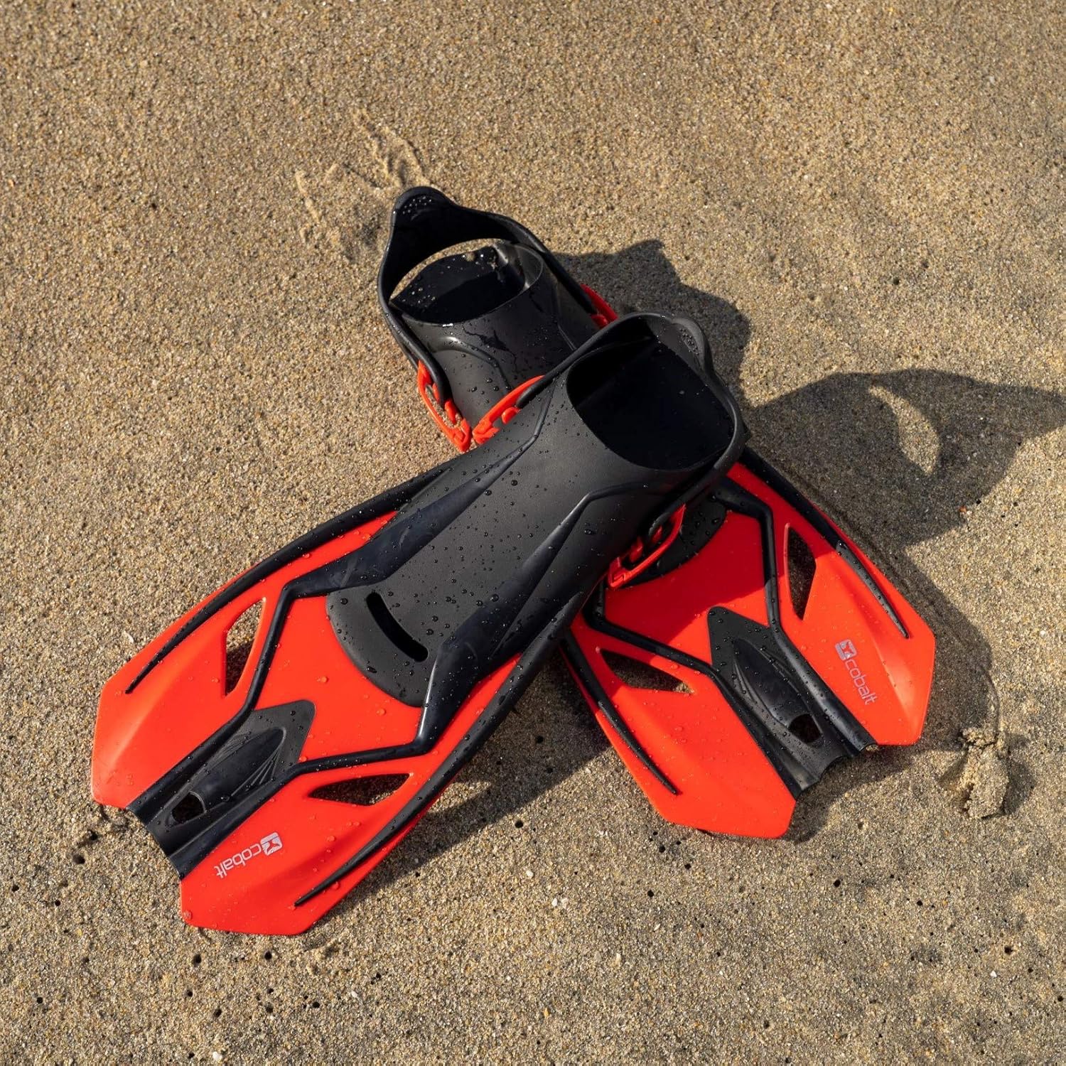 Cobalt Cabo Adjustable Snorkel Fins - Travel Ready Compact Fins for Snorkeling, Swimming and Scuba Diving. Comfort and Performance in Kids and Adult Sizing. : Sports & Outdoors