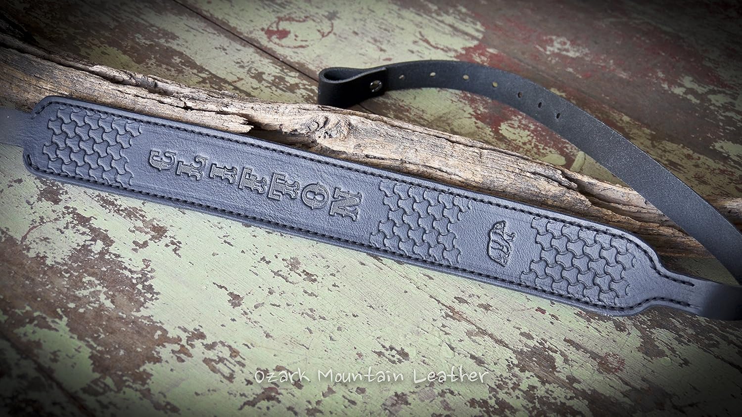 Leather Customizable Rifle Gun SlingPadded Skinny Style