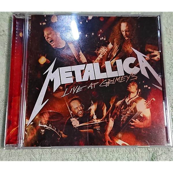 メタリカ　　LLICA ／ LIVE AT GRIMEY'S Amazon.com: Live at Grimey's: 0093624961000: Metallica: Books