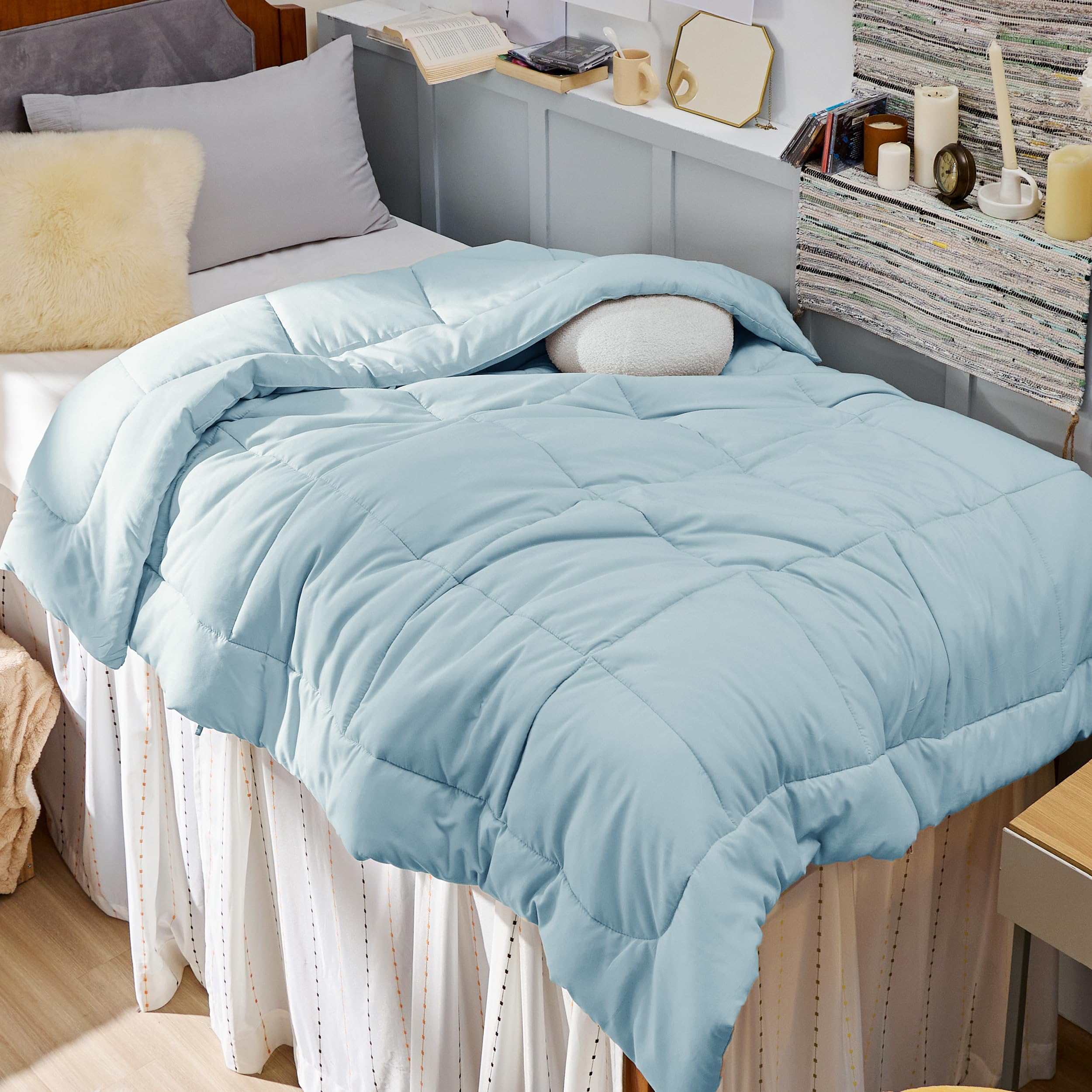 Photo 1 of Bedsure Comforter Duvet Insert - Quilted Comforters Twin XL Size, All Season Duvet, GentleSoft Down Alternative Bedding, with 8 Tabs, Gifts for Women/Men, Light Spa Blue, Twin XL 92 x 68 Inches