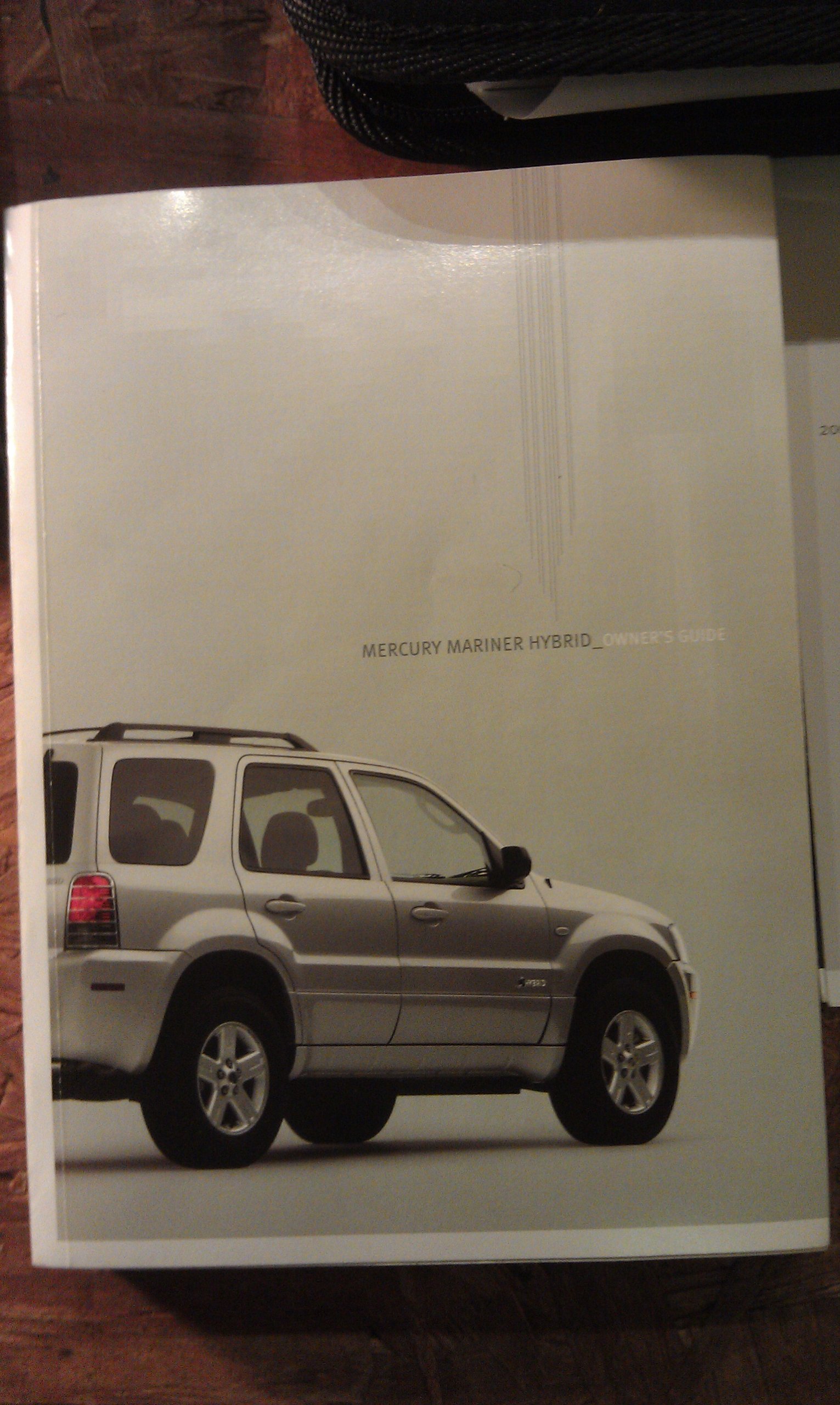 2006 Mercury Mariner Owners Manual Paperback – 2006