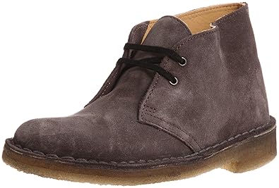 do clarks desert boots run large