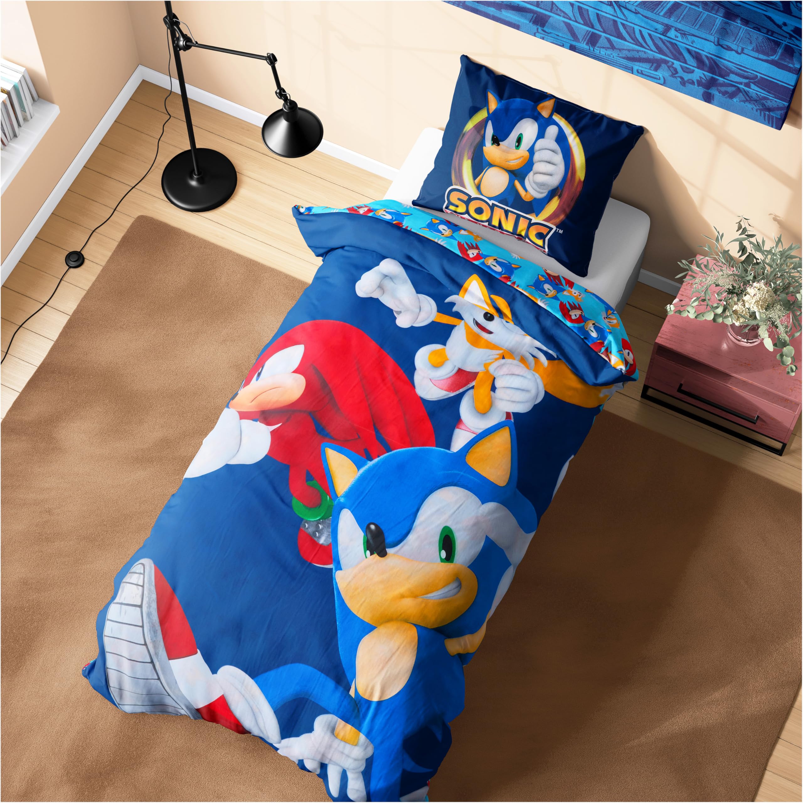 Get Trend SONIC THE HEDGEHOG Single Duvet Cover Set Kids Teens, Reversible Bedding & Pillowcase for Boys & Girls, Bedroom Accessories Gifts for Boys (Blue Sonic, Single) — image 1