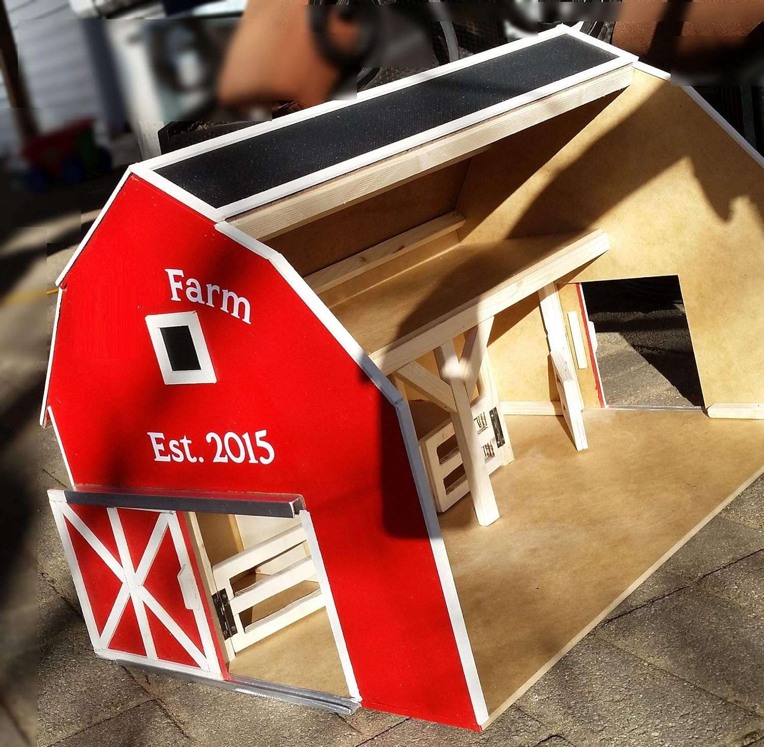 Amazon Com Toy Barn With Sliding Doors With Hay Loft And Horse