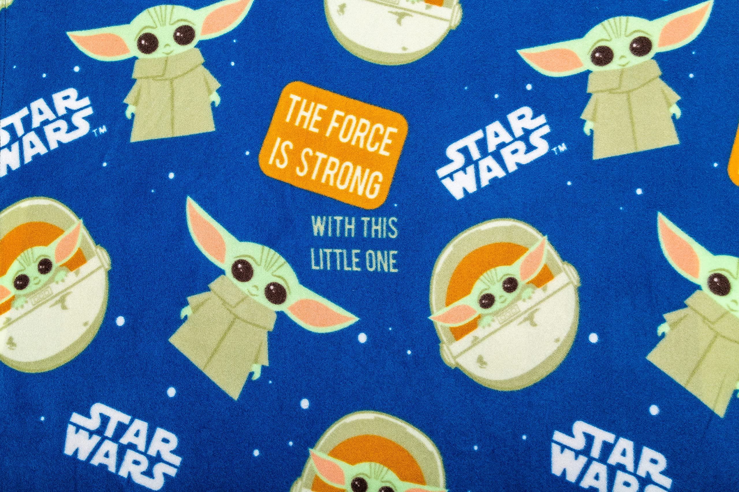 Baby Yoda Fleece Blanket | Star Wars The Mandalorian The Child Design | Super Soft Blanket | Perfect For Any Bedroom, Polyester, 100 x 150cm