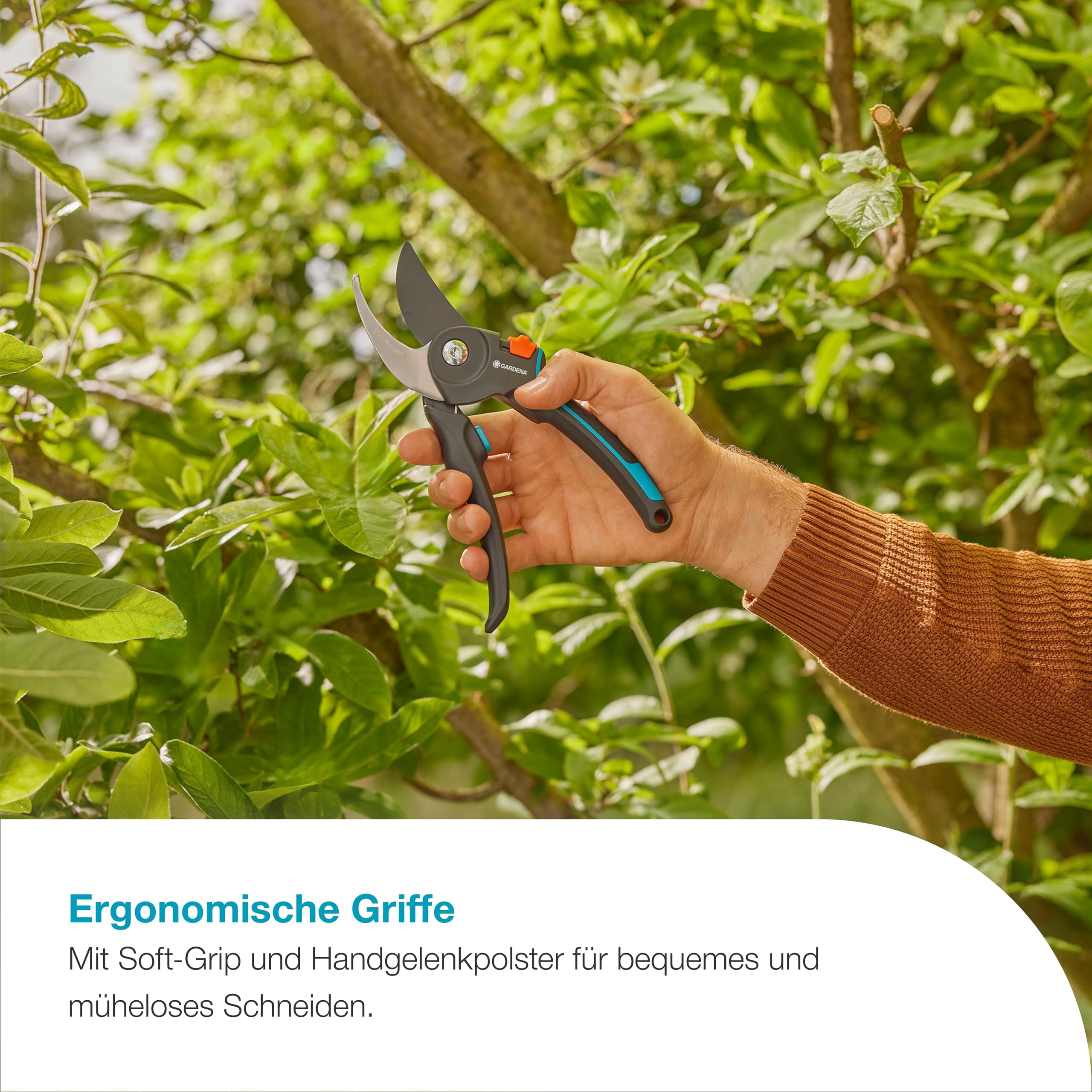 Gardena PremiumCut Pro Gartenschere, Bypass-Schnitt, für frisches Holz, 24 mm Schnittdurchmesser, ergonomische Griffe, PowerCoating-Klingen, in Deutschland hergestellt (12251-20) 3