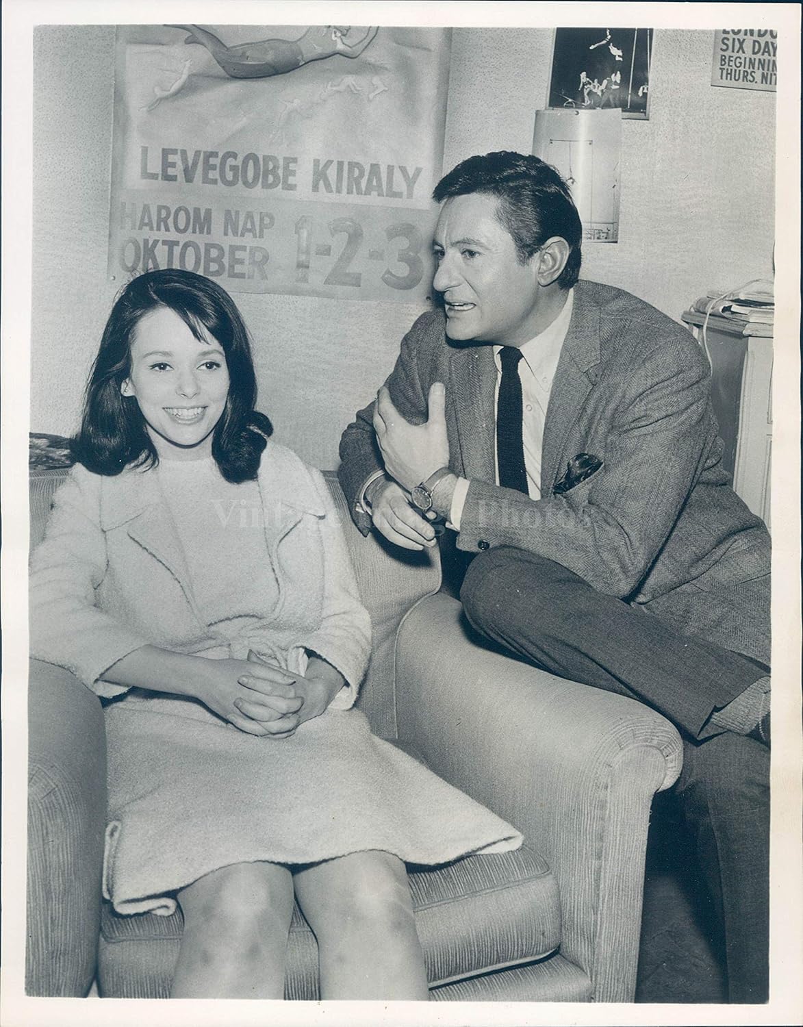 Amazon Co Jp ビンテージ写真 1964 プレス写真 スーザン ストラスバーグ ポール リチャード ブレーク ポイント スター 女優 7x9 ホーム キッチン