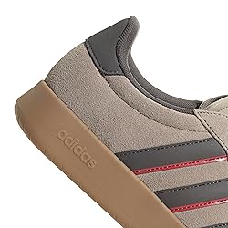 adidas Men's Barreda Sneaker, Wonder