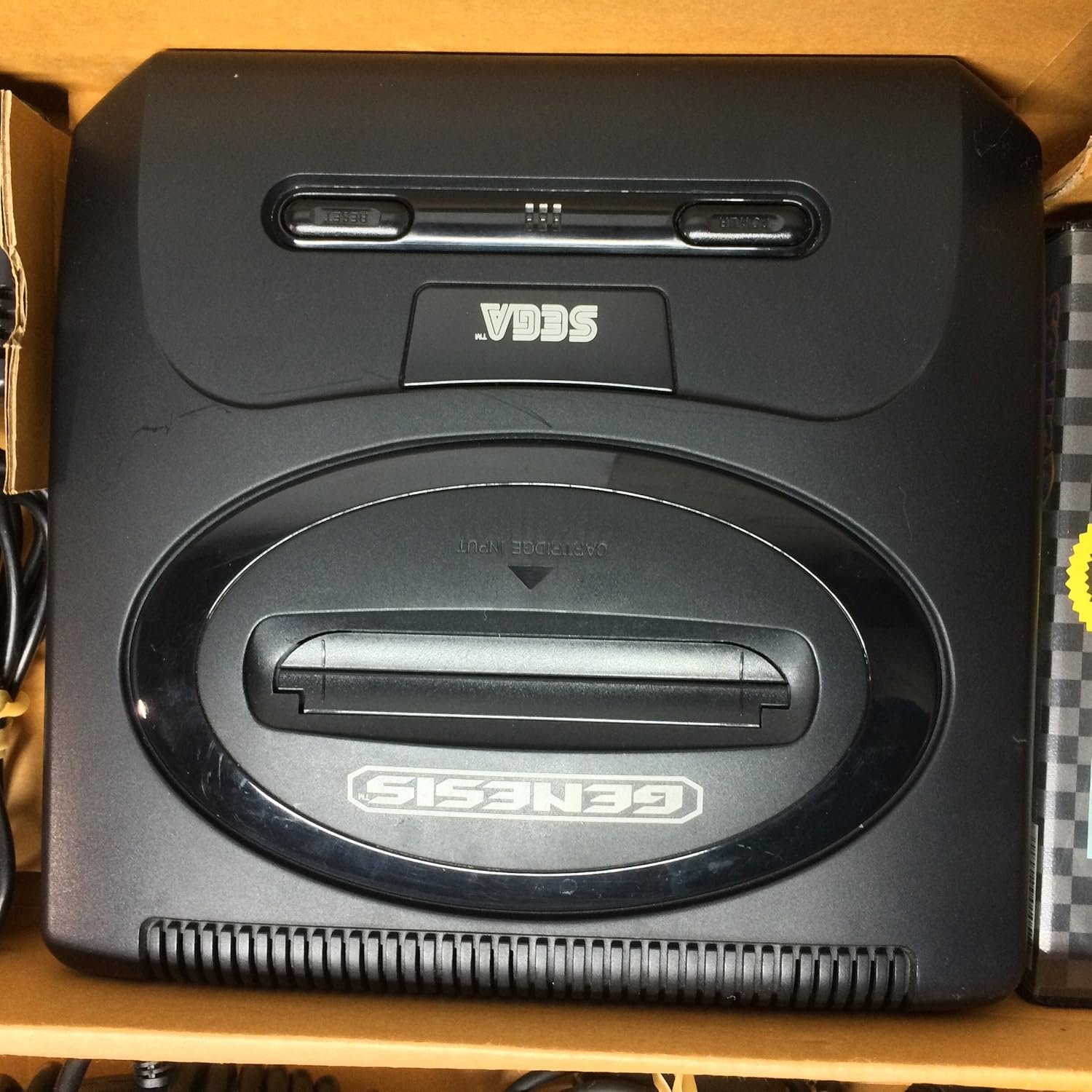 Sega Genesis 2 Console Sonic the Hedgehog 2 Bundle Pack: Video Games