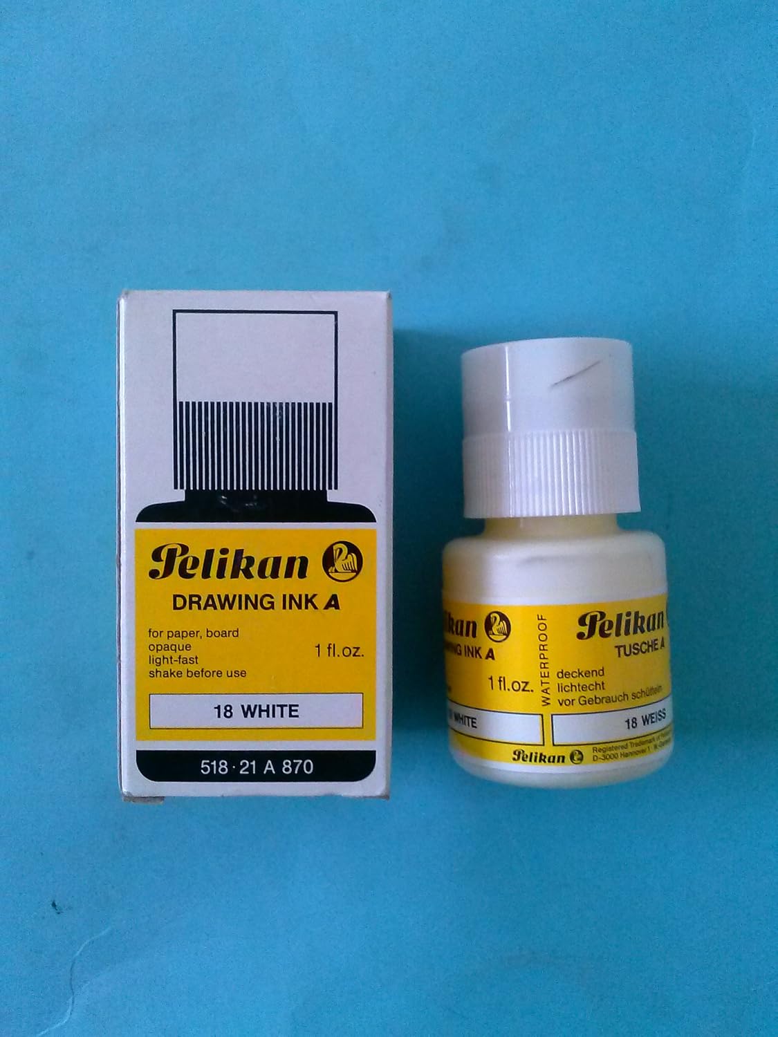 Amazon Com Pelikan 9065 18 Tusche A Drawing Ink 18 White 30 Ml Vintage Color Limit 1 Per Customer Office Products