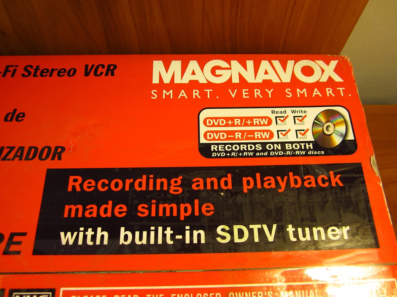 Amazon.com: Magnavox ZV450MW8 DVD Recorder and VCR Combo with Digital Tuner  [Electronics]: Electronics