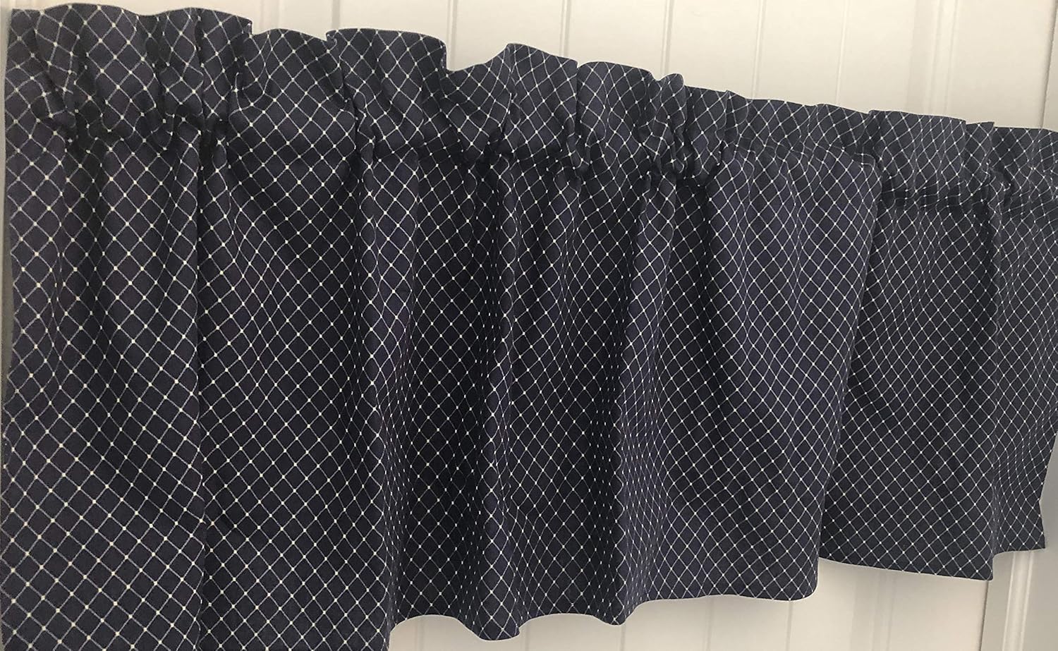 Amazon Com Waverly Small Navy Blue Lattice Curtain Valance Handmade
